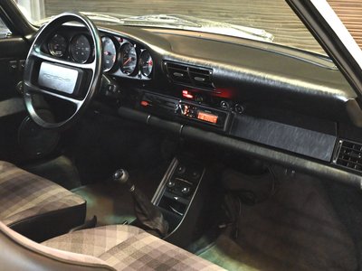 1989 Porsche 911 thumbnail 17