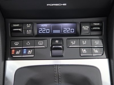 2013 Porsche 911 thumbnail 43