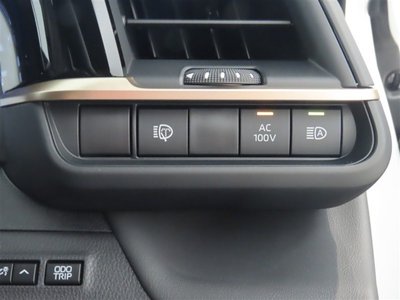 2026 Toyota CROWN ESTATE thumbnail 26