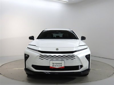 2026 Toyota CROWN ESTATE photo 5