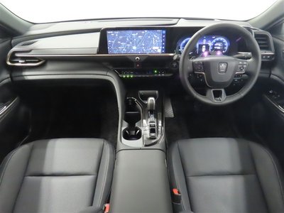 2026 Toyota CROWN ESTATE photo 3