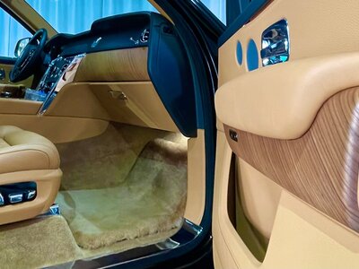 2020 ROLLS-ROYCE CULLINAN — миниатюра 20
