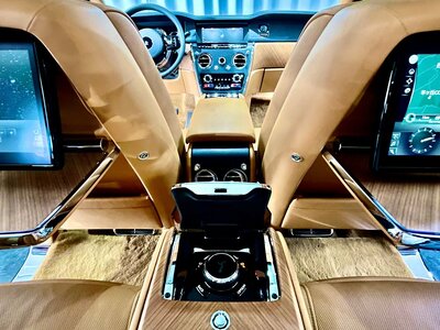 2020 ROLLS-ROYCE CULLINAN — миниатюра 32