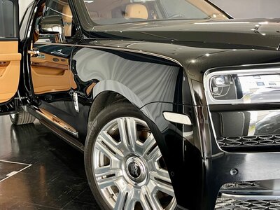 2020 ROLLS-ROYCE CULLINAN — миниатюра 4