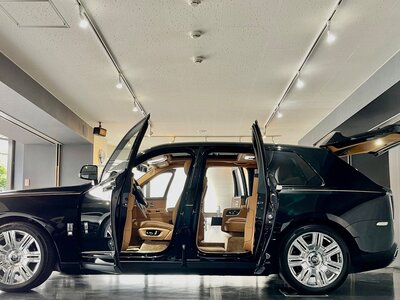 2020 ROLLS-ROYCE CULLINAN — миниатюра 8