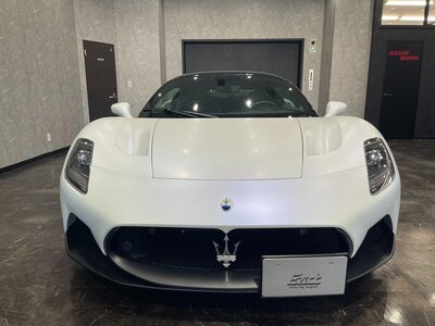 2022 Maserati MC20 photo 16