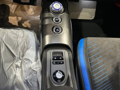 2022 Maserati MC20 photo 34
