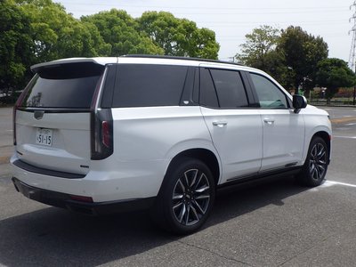 2022 Cadillac ESCALADE — фото 13