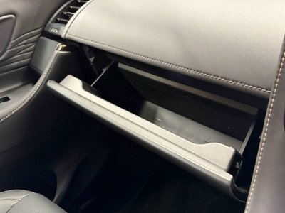 2025 Toyota ALPHARD — фото 23