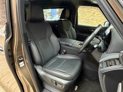 2025 Toyota ALPHARD — фото 10