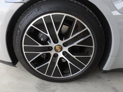 صورة مصغرة 21 لـ 2024 Porsche TAYCAN