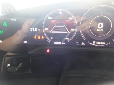 صورة مصغرة 41 لـ 2024 Porsche TAYCAN