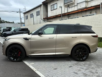 2024 LAND Rover RANGE ROVER SPORT photo 6