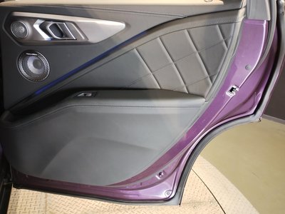 2025 BMW XM thumbnail 26