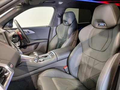 2025 BMW XM thumbnail 18