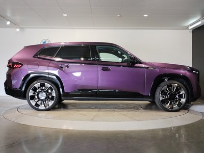 2025 BMW XM thumbnail 10