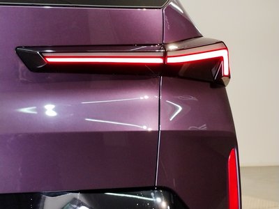 2025 BMW XM thumbnail 76