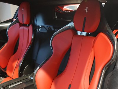 2023 Ferrari SF90 STRADALE — фото 10