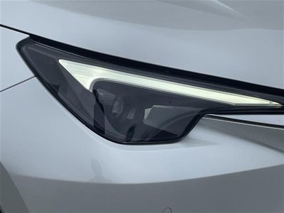 صورة 38 لـ 2024 Lexus LBX
