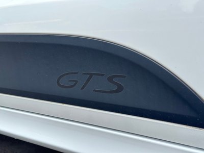 2017 Porsche MACAN — миниатюра 21