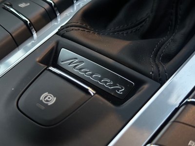 2017 Porsche MACAN — миниатюра 41