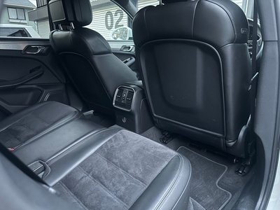 2017 Porsche MACAN — миниатюра 62