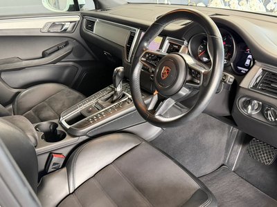 2017 Porsche MACAN — миниатюра 67