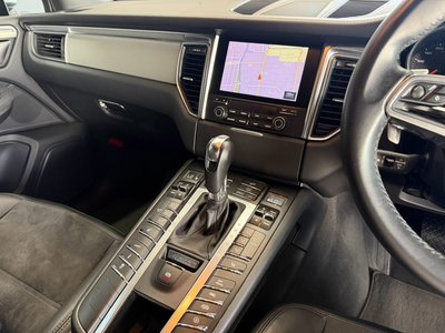 2017 Porsche MACAN — миниатюра 72