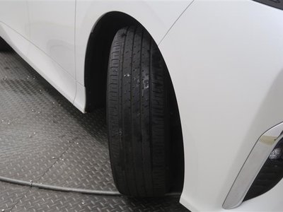 صورة 36 لـ 2023 Toyota ALPHARD