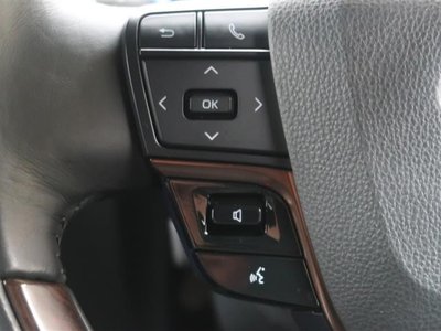 صورة 27 لـ 2023 Toyota ALPHARD