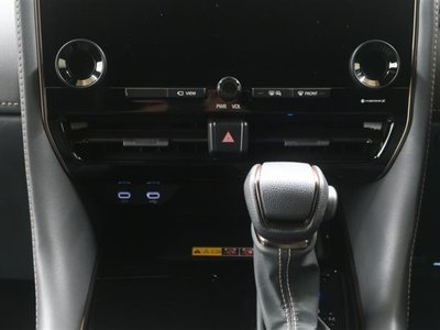 صورة 23 لـ 2023 Toyota ALPHARD