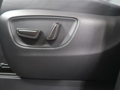 صورة 20 لـ 2023 Toyota ALPHARD