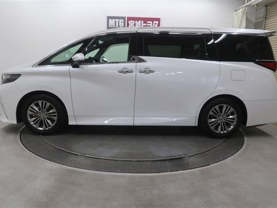صورة 9 لـ 2023 Toyota ALPHARD