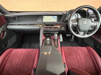 صورة 5 لـ 2017 Lexus LC