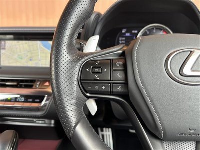 صورة 19 لـ 2017 Lexus LC