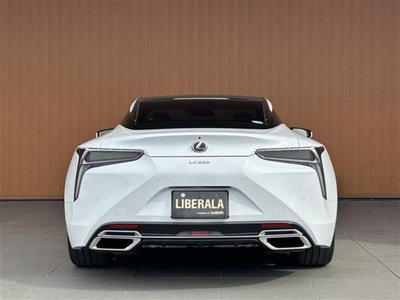 صورة 31 لـ 2017 Lexus LC