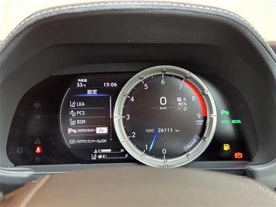صورة 4 لـ 2017 Lexus LC