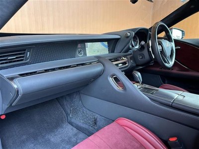 صورة 25 لـ 2017 Lexus LC