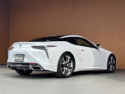 صورة 29 لـ 2017 Lexus LC