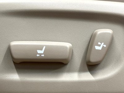 صورة مصغرة 26 لـ 2023 Toyota LAND CRUISER PRADO