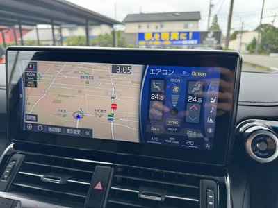 2024 Toyota LAND CRUISER 300 thumbnail 27