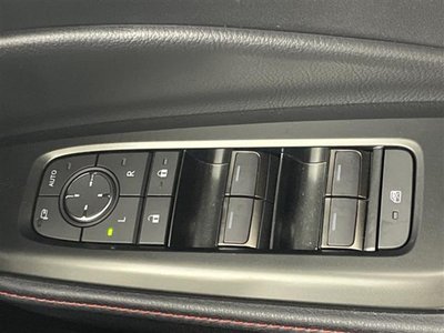 2025 Lexus LBX photo 7
