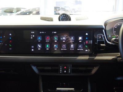 2024 Porsche CAYENNE thumbnail 46