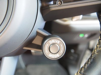 2024 Porsche CAYENNE thumbnail 40