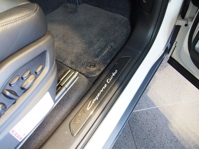 2024 Porsche CAYENNE thumbnail 29