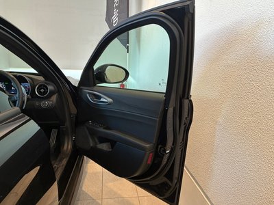 2025 ALFA Romeo JULIA — миниатюра 32