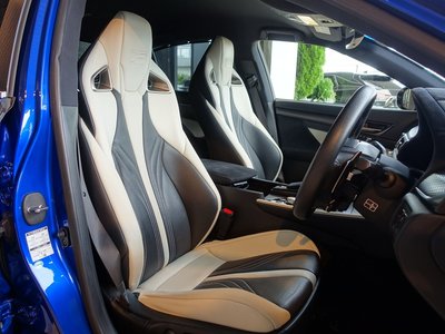 2016 Lexus GS F photo 28