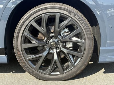صورة 15 لـ 2026 Toyota CROWN ESTATE