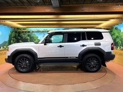 صورة 60 لـ 2025 Toyota LAND CRUISER 250