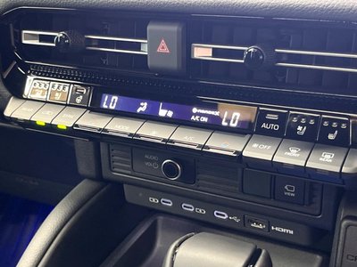 صورة 47 لـ 2025 Toyota LAND CRUISER 250